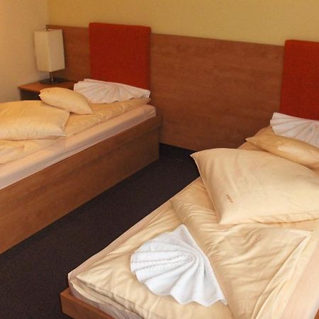 Horsky Hotel Osobita Zuberec Kamer foto